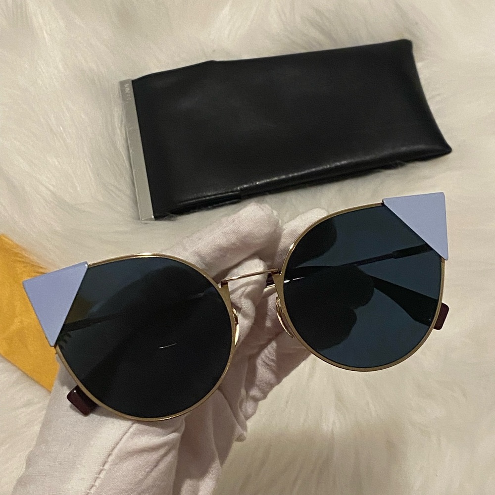 Fendi Lei Round Blue Sunglasses New